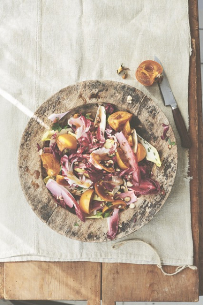 Sommergerichte 77 Chicory persimmon and toasted hazelnut salad decohome.de