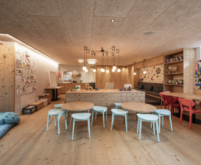 familienhotel suedtirol Feuerstein Kinderbetreuung ph Hannes Niederkofler decohome.de