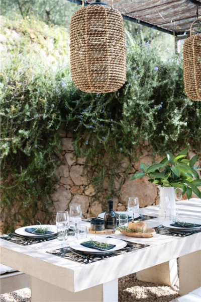 Outdoor Living Domaine Saint Sauveur 06 decohome.de