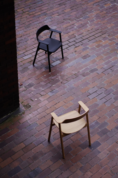 TAKT BowChair HiResImage BySamHecht REHConsulting 11 decohome.de