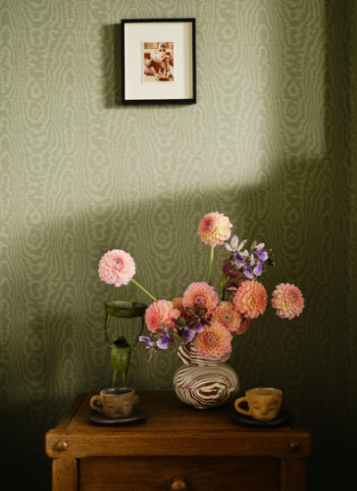 Harlequin HenryHolland Elsworthy 113177 01