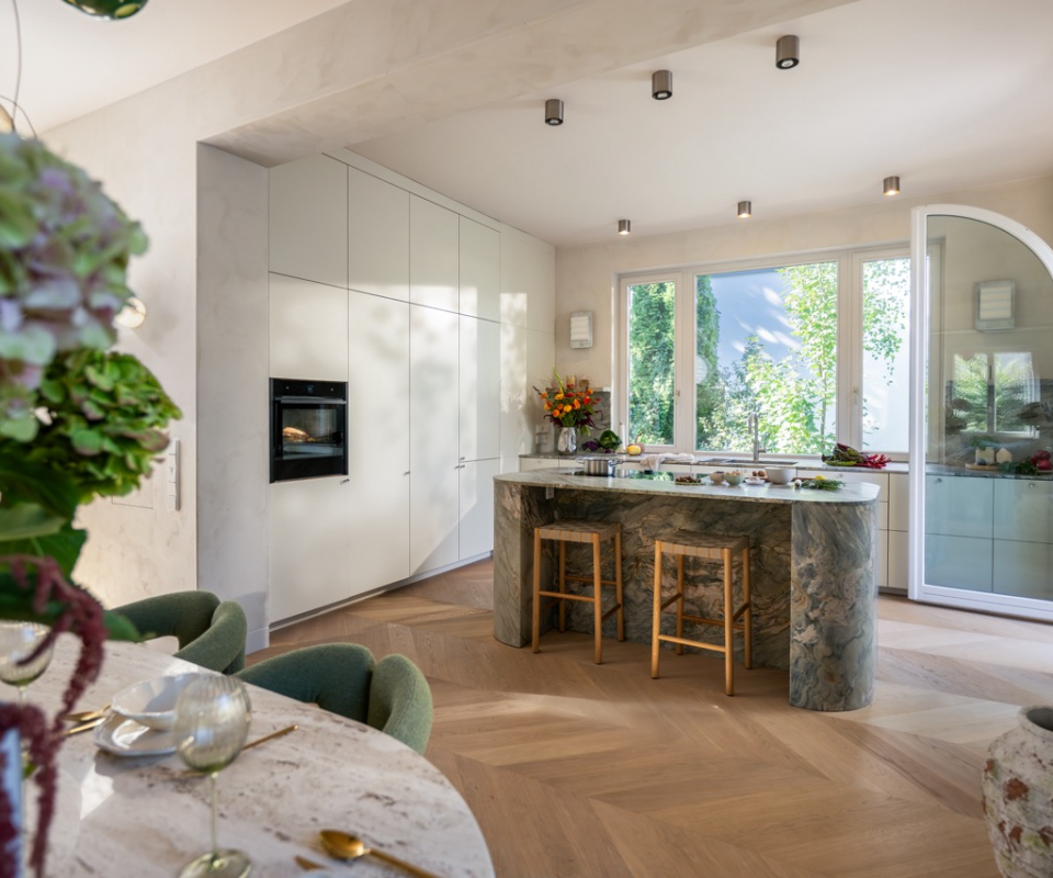 NEFF DE Jessie Weiss runde Details abgerundete Ecken Küüche decohome.de