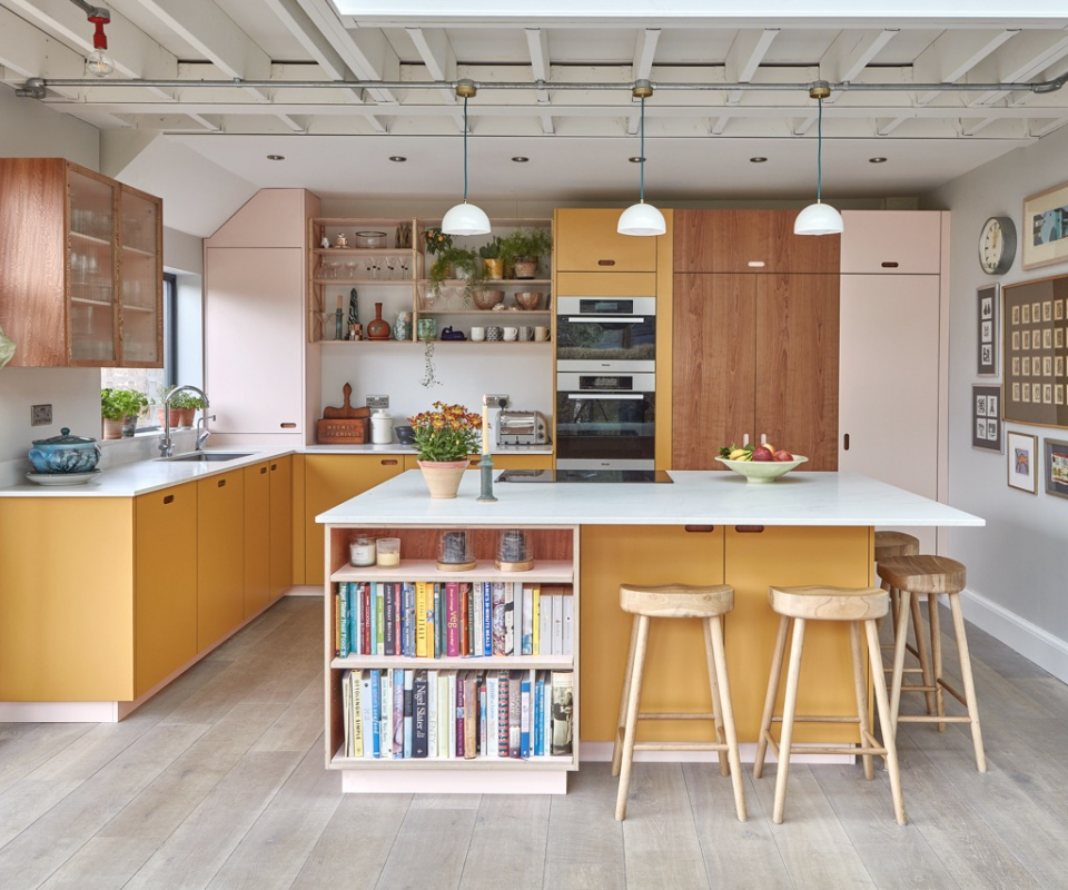 Pluck Ruskin Blossom and Market Mustard Kitchen decohome.de