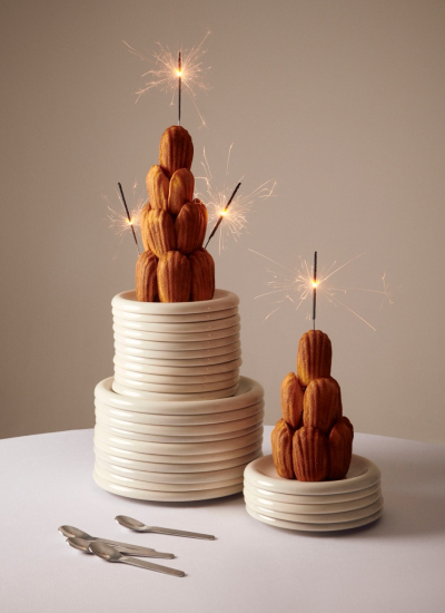 Tischdeko Weihnachten einfache Ideen HAY Barro Plates off white Sunday Tea Spoon3907 decohome.de