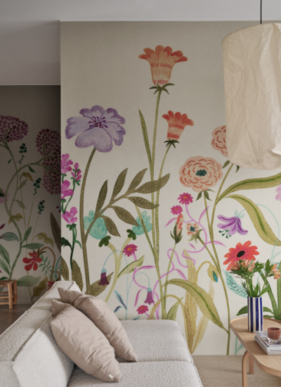 Blumen TapeteR20609 Summerfield Beige Rebel Walls interior1 decohome.de