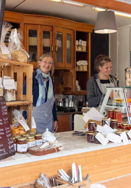 Siegfriedplatz Marktstand Citytrip Bielefeld decohome.de ph Mareike Boehmer