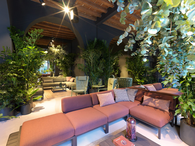 Nardi Showroom MilanoOutdoor Lounge decohome.de