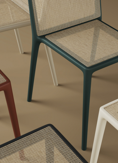 Salone del Mobile 2025 Kartell Stuhl BELVEDERE decohome.de