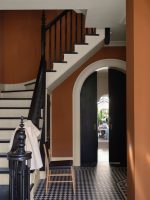 Flur orange Farrow Ball 316 inspirierende Flure decohome.de
