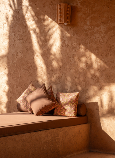 Marrakech Kissen Brauntoene Benoit Diacre decohome.de