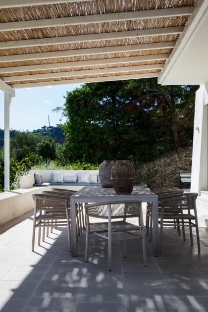 VALENTINA RECALCATI ph. monica spezia livinginside Pergola Außenbereich Design Clara Bona decohome.de