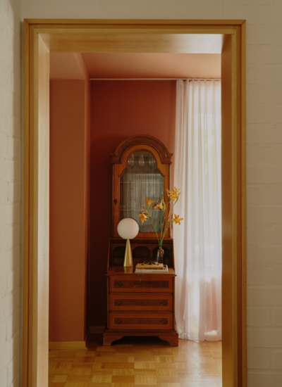 Wandgestaltung Constanze Ladner Interior Haus LFS Credit Robert Rieger 0987 decohome.de