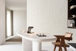 Pure Strukturtapete weiß Omexco Arbeitszimmer decohome.de