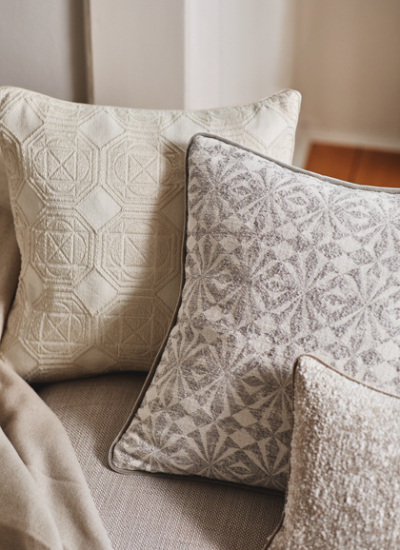 Rohleder home collection lori weitzner kossen grafisch dzenet weiss beige decohome.de