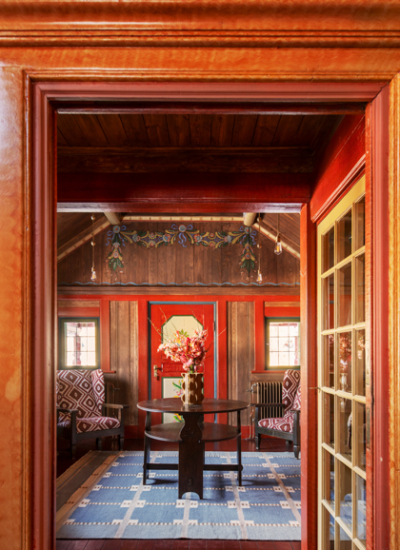 stube holzwand bemalt teppich LAYERED Ruth Summer Sky 06 decohome.de