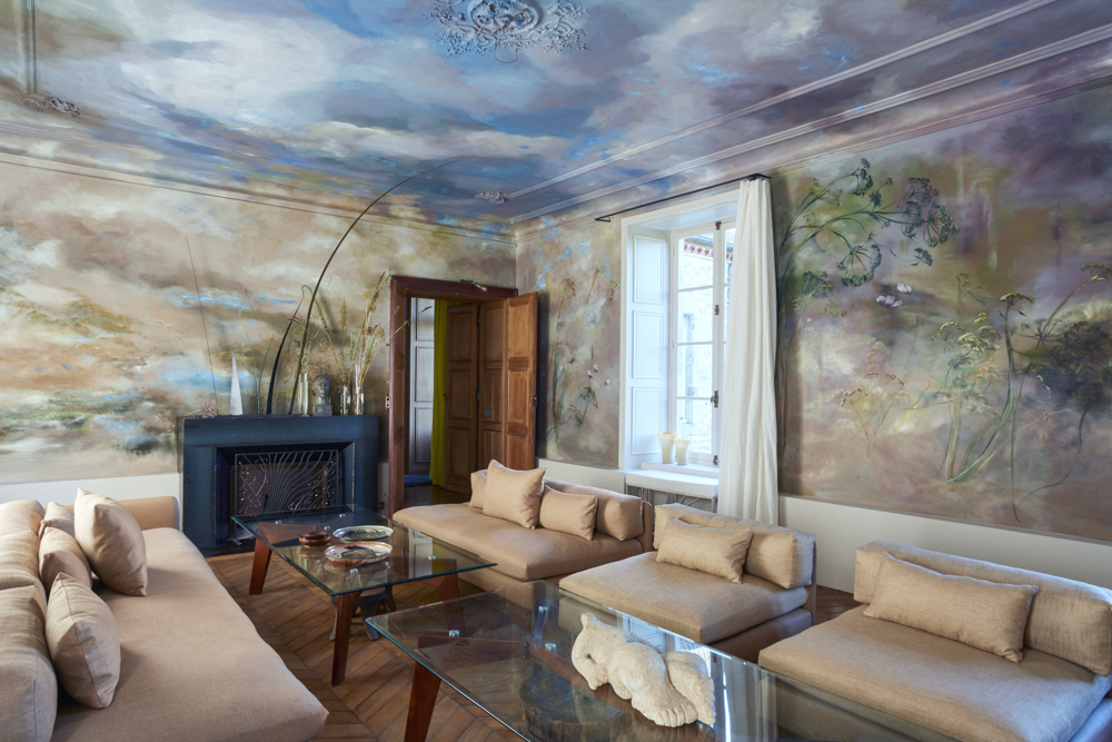 Wohnzimmer mit bemalten Waenden und Decke Ph by Robyn Lea decohome.de