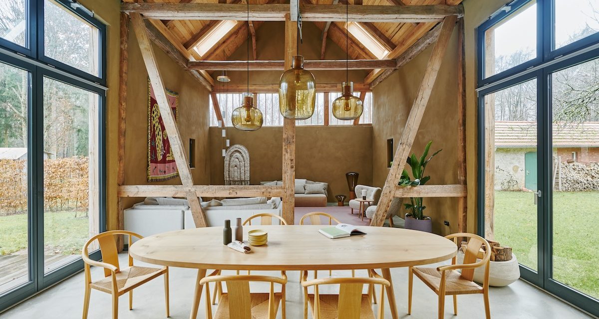 Materialquelle Natur: So wird aus einer alten Scheune ein modernes Cottage