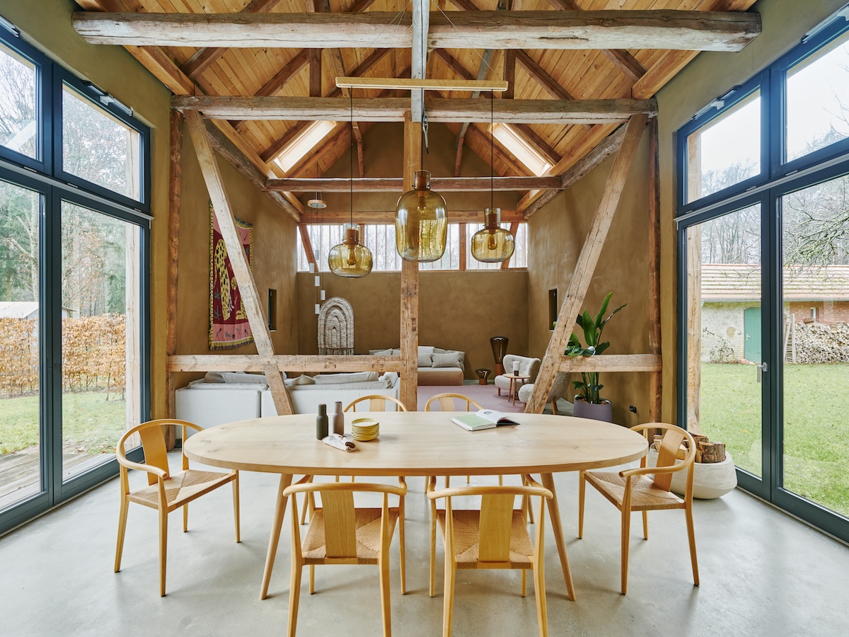 Materialquelle Natur: So wird aus einer alten Scheune ein modernes Cottage