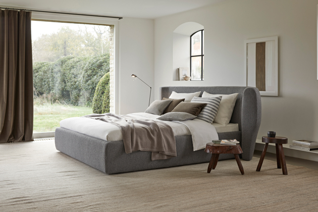 modernes schlafzimmer polsterbett hochwertige bettwaesche LUIZ Sculpture Bed decohome.de modernes schlafzimmer polsterbett hochwertige bettwaesche LUIZ Sculpture Bed decohome.de