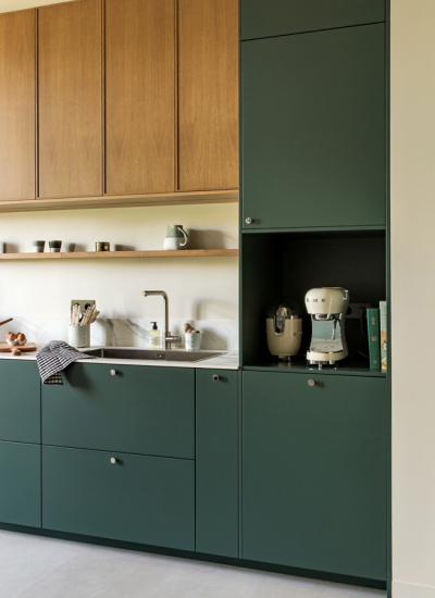 Plum Living Kueche Detail Einbaumoebel Hervé Goluza decohome.de