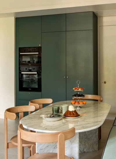 Plum Living Sitzecke Kueche petrol Hervé Goluza decohome.de