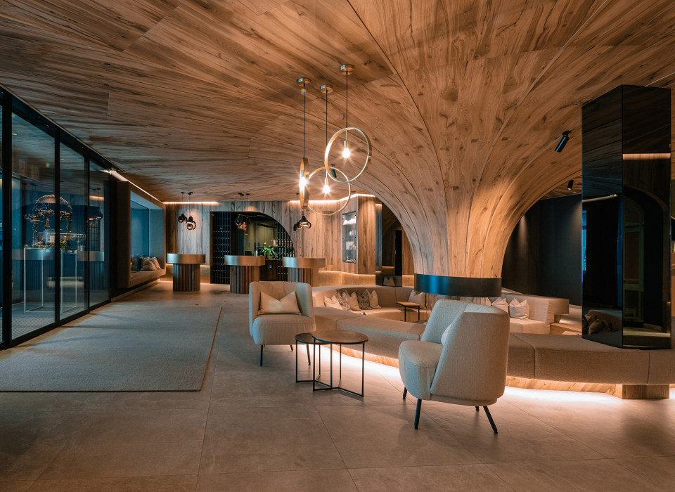 Hotel Steiner Eingangsbereich Foto Heldentheater decohome.de