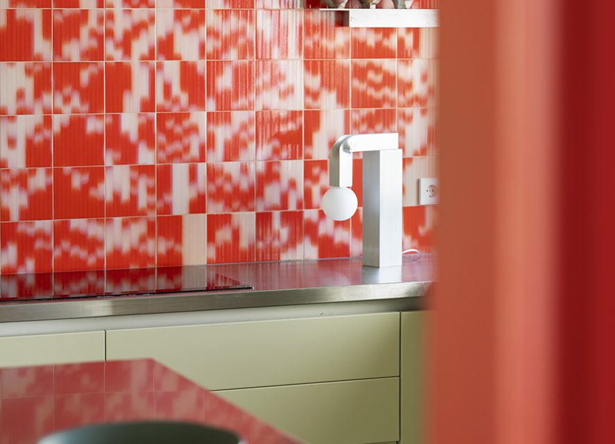 Fliesenfarbe Küche, Bad und Co. – lieber leise oder laut?
