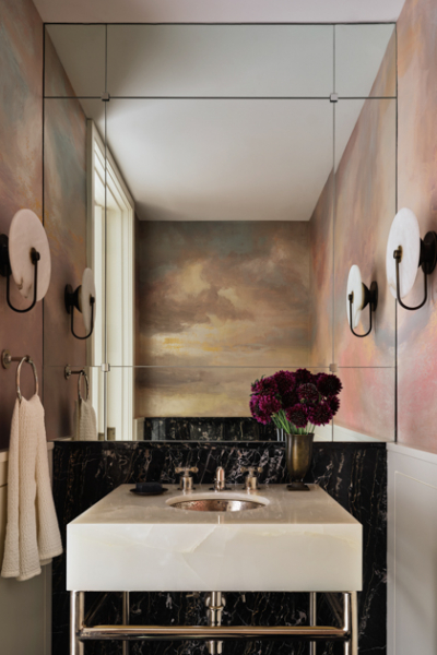 2025 07 09 LucyHarris ReadMcKendree 0009 V2 Tapete Badezimmer decohome.de