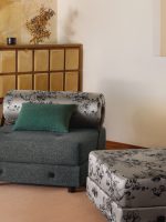 Rubelli Dark Lady Sessel Pouf silber Blumen decohome.de