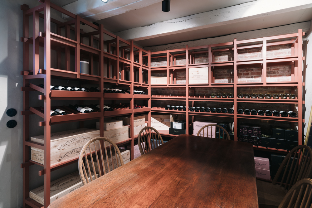 Weinkeller massgefertigtes regal sylt decohome.de