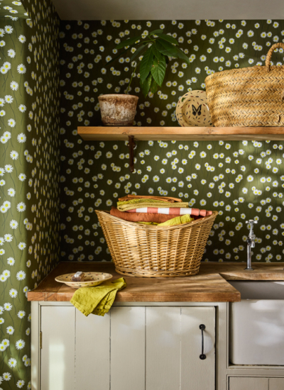 Hauswirtschaftsraum Tapete Little Greene Moon Daisies decohome.de
