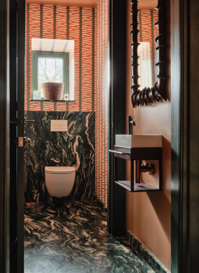 gaestetoilette tapeziert marmorboden Stock Dutch Design show house decohome.de