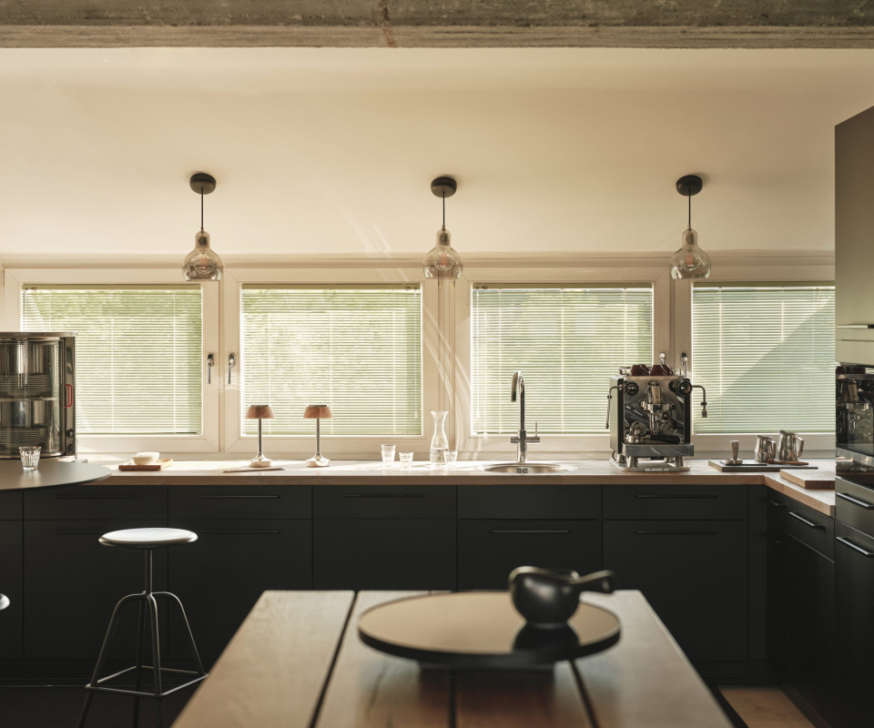 Workspace Valentyns Küche (Credits Felix Speller) Top Floor Kitchen decohome.de