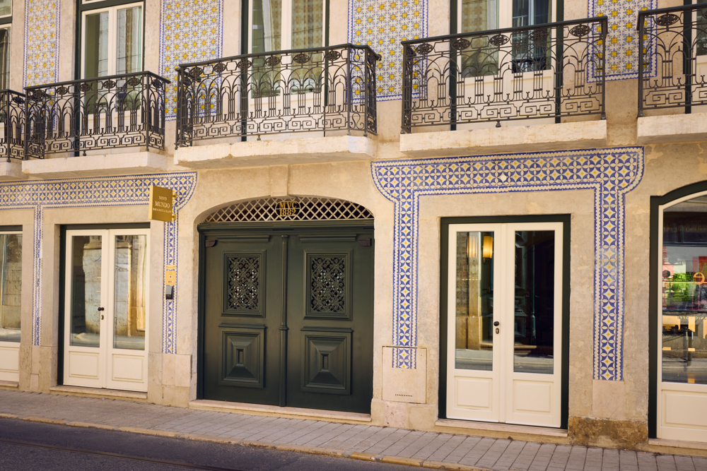 DUOHotel NovoMundoEntrance lissabon hotel restaurant hotel decohome.de