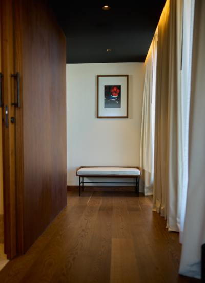 HotelDUO rm609 Bench