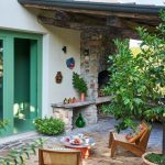 In diesem Ferienhaus in Italien trifft moderne Gestaltung auf rustikale Architektur