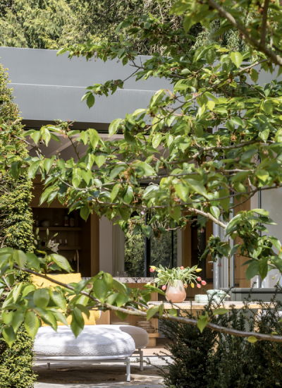 Terrasse Bäume Cafeine alte Villa decohome.de