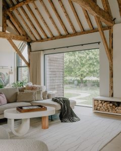 Wohnzimmer Kamin Sichtdachstuhl Freddie Marriage decohome.de