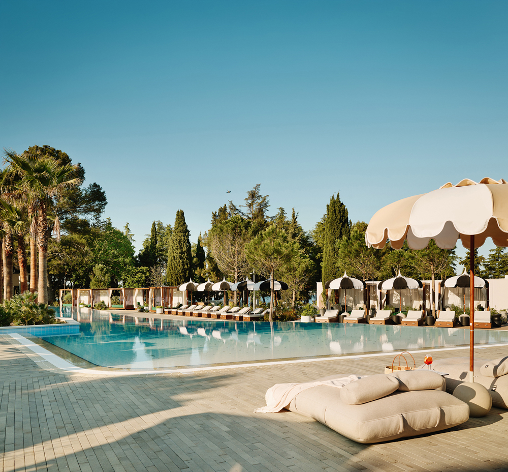 Outdoor Pool Pical Resort Valamar Collection decohome.de