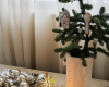12 Homestory Kopenhagen WEihnachtskugeln Schale Vase Zweige Anitta Behrendt:Living Inside decohome.de.
