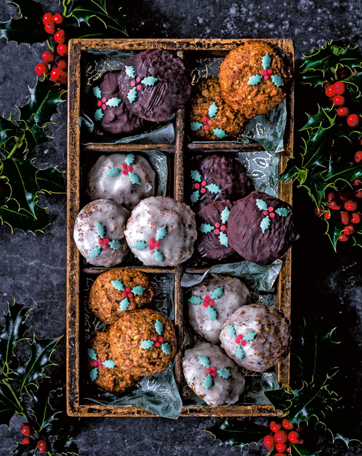 Plaetzchen backen Carolin Strothe decohome.de Mini Elisenlebkuchen Plaetzchen backen Carolin Strothe decohome.de Mini Elisenlebkuchen